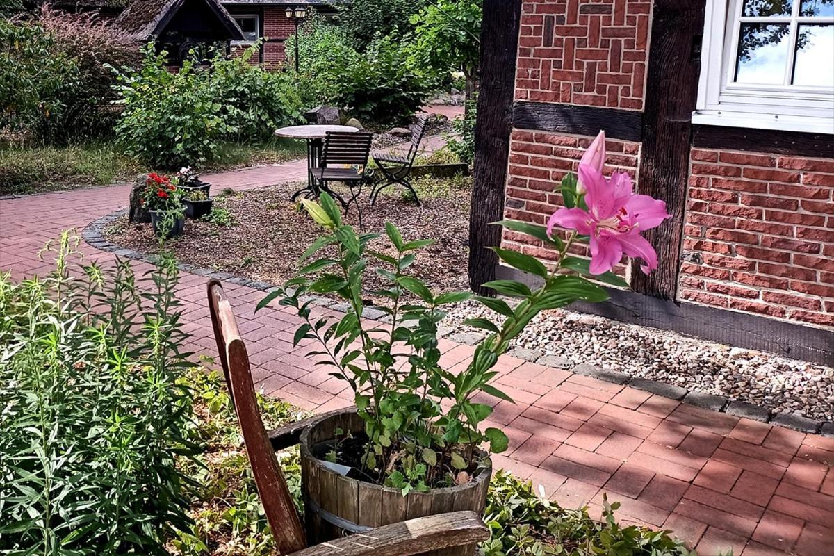 Ihr Ferien Hotel Brunnenhof Suhlendorf Εξωτερικό φωτογραφία