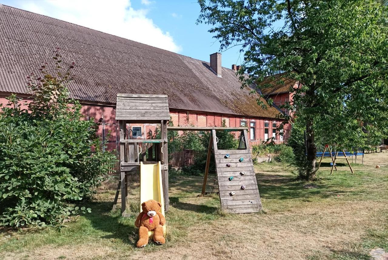 Ihr Ferien Hotel Brunnenhof Suhlendorf Εξωτερικό φωτογραφία
