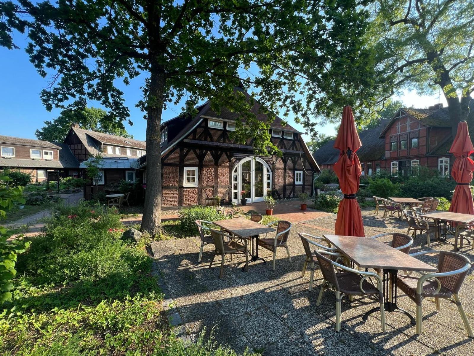 Ihr Ferien Hotel Brunnenhof Suhlendorf Εξωτερικό φωτογραφία