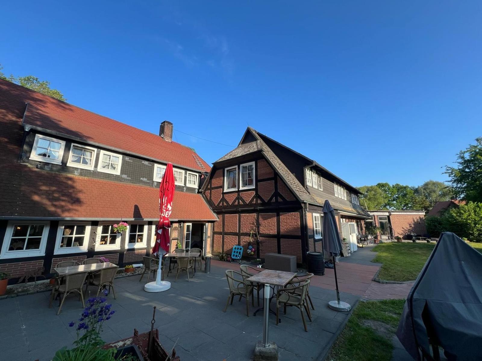 Ihr Ferien Hotel Brunnenhof Suhlendorf Εξωτερικό φωτογραφία