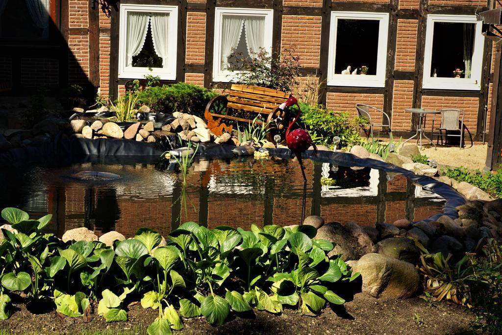 Ihr Ferien Hotel Brunnenhof Suhlendorf Εξωτερικό φωτογραφία