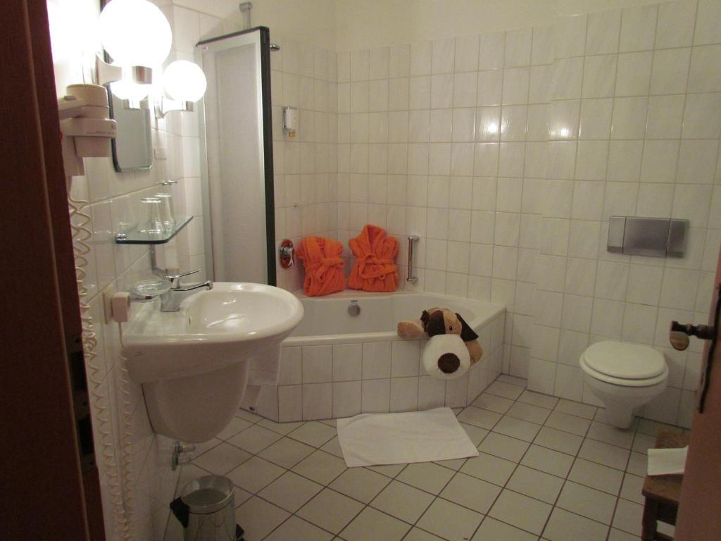Ihr Ferien Hotel Brunnenhof Suhlendorf Δωμάτιο φωτογραφία